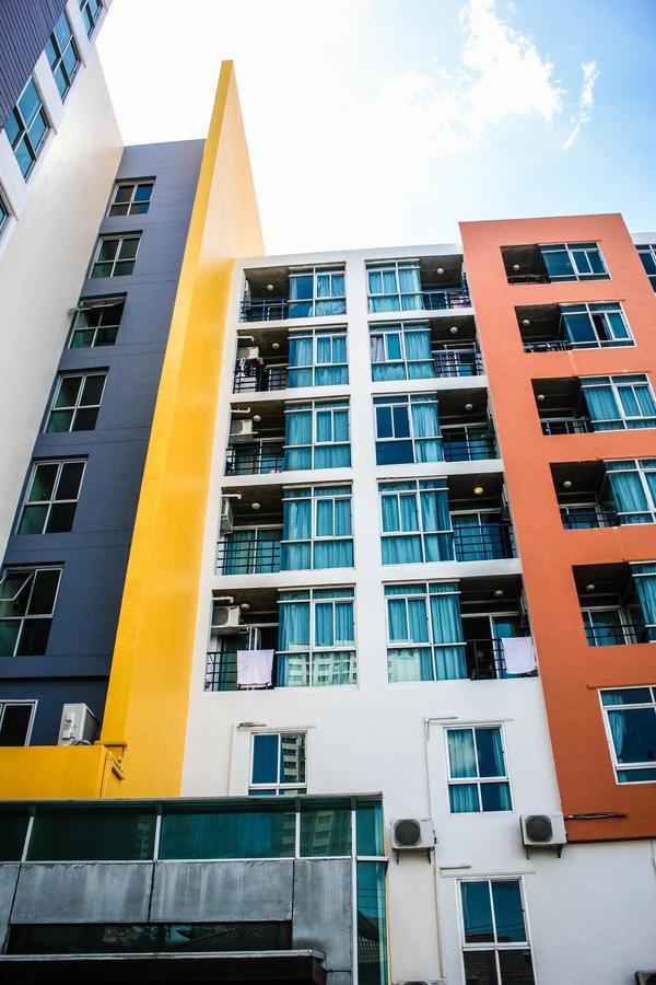 Bansabai Sabaidee Service Apartment Bangkok Exterior photo