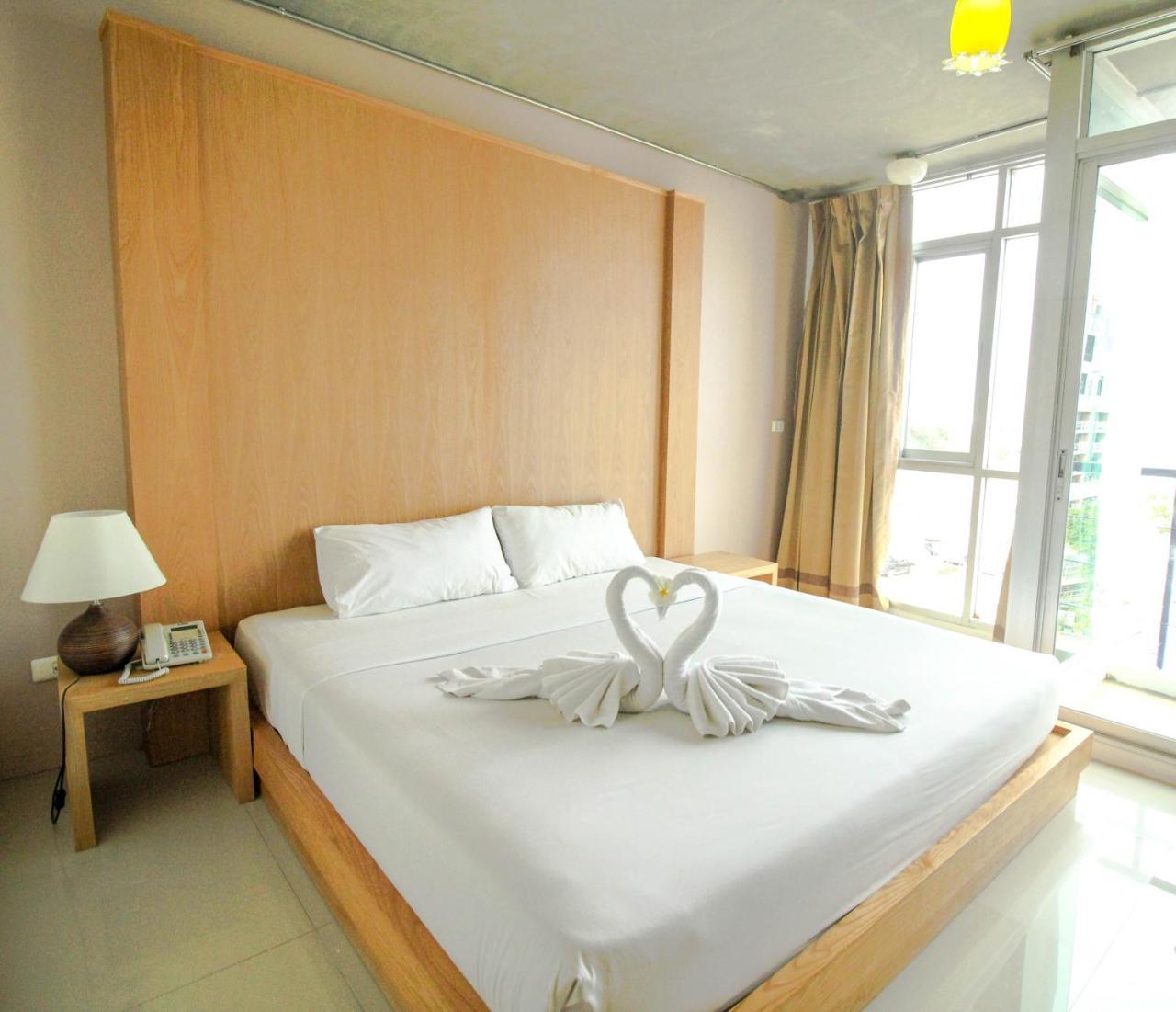 Bansabai Sabaidee Service Apartment Bangkok Exterior photo
